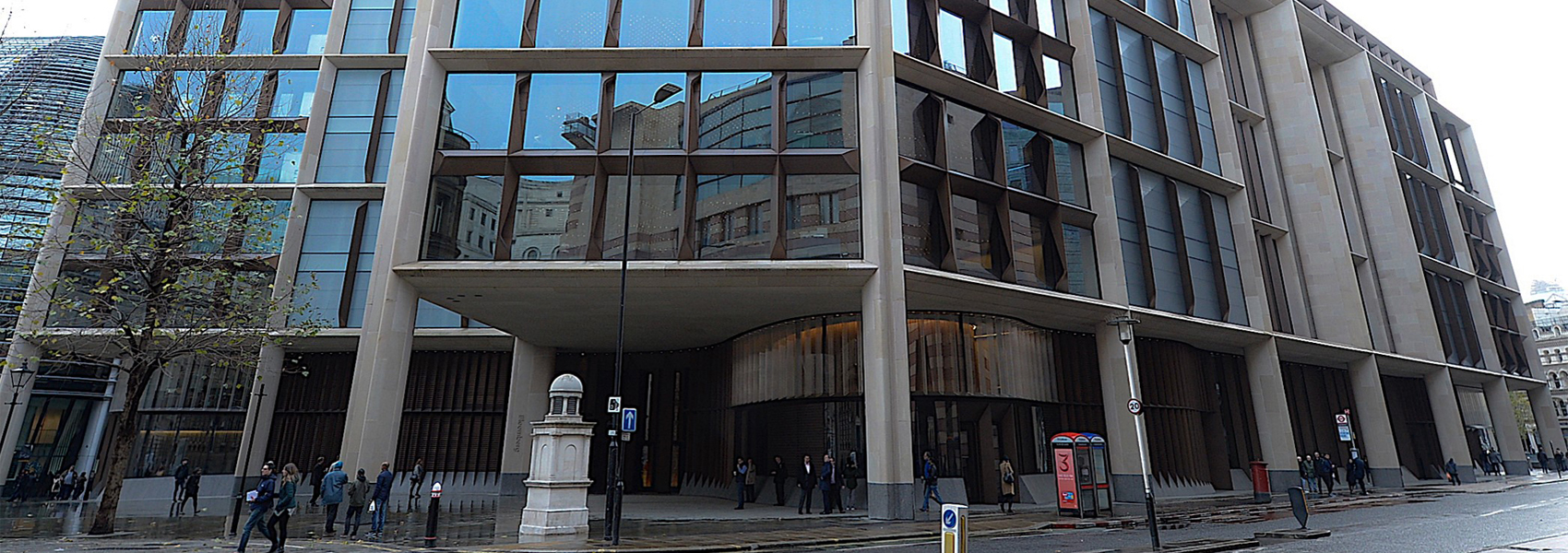 XENERGY™ and FLOORMATE™ supplied for Bloomberg Headquarters